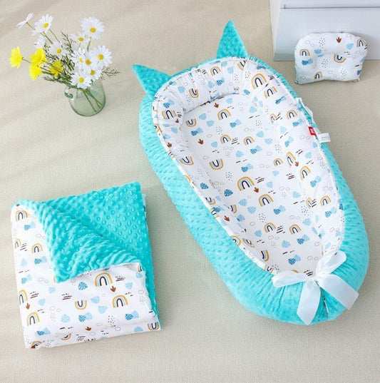 "Réducteur de lit bébé : est-ce la solution miracle pour un sommeil sécurisé dès la naissance ?" - Petitsbeautes