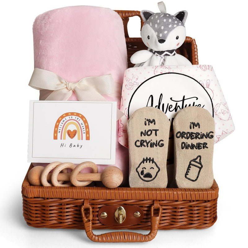 Coffret naissance panier en rotin | 7 pièces - Petitsbeautes