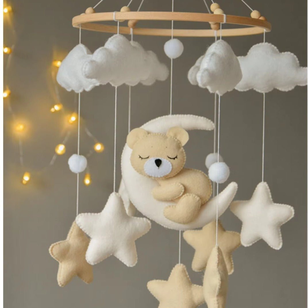 Mobile bébé | Ourson Endormi sur la Lune 4