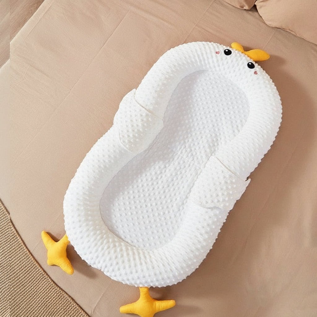 Réducteur de Lit Bébé Coton Bio Incliné 15° - Petitsbeautes