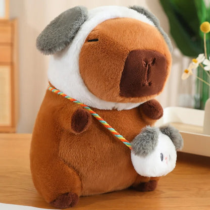 Peluche capybara adorable avec capuche et petit sac en bandoulière